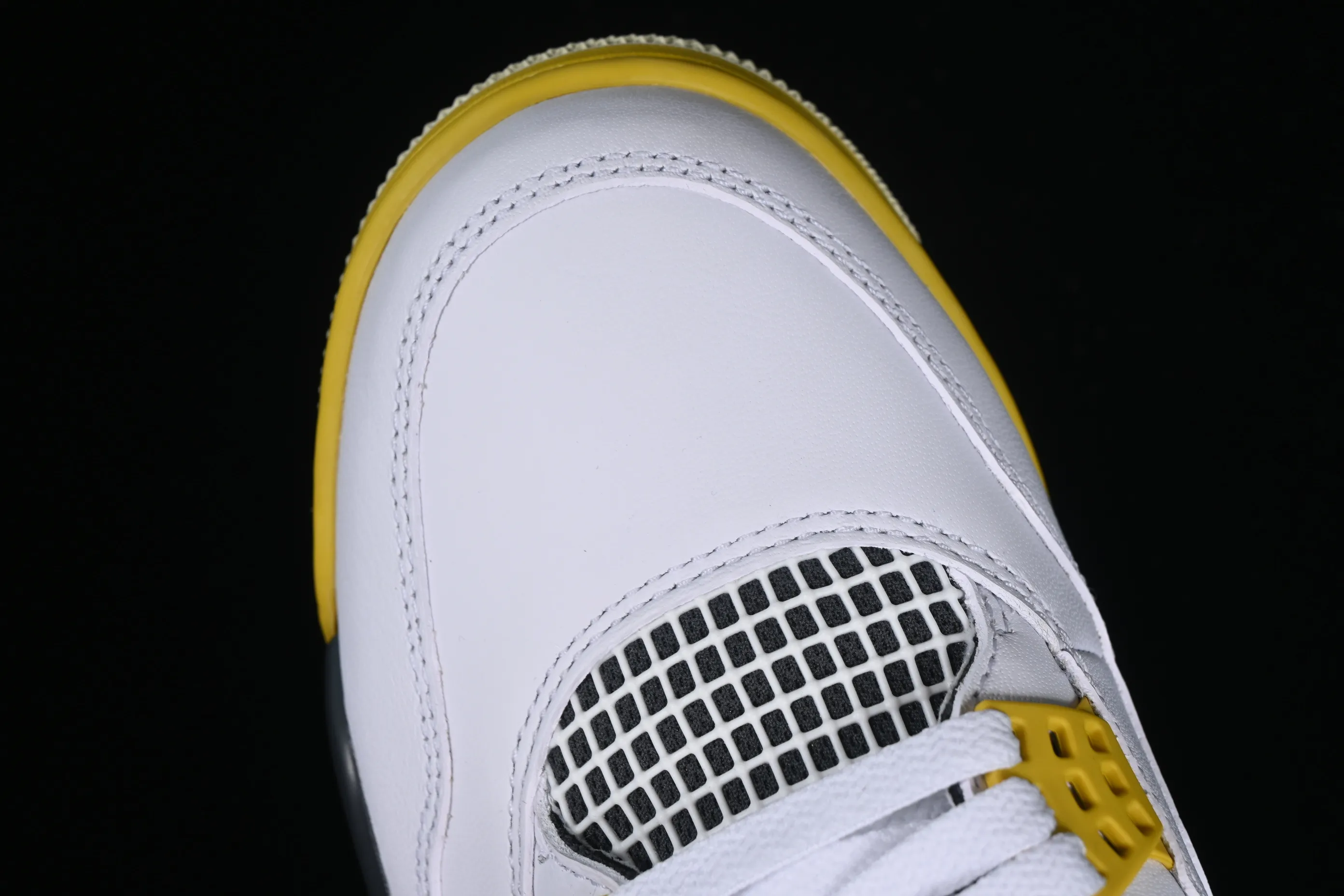 All categories Air Jordan Jordan series basketball shoes Air Jordan 4 OG version Air Jordan 4 Retro "Vivid Sulfur" AJ4 Joe 4 White Thunder AQ9129-101